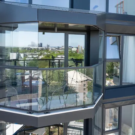 Revalia Vektor Fantastic View Tallinn