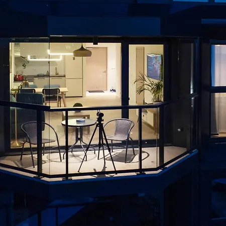 Revalia Vektor Fantastic View * Tallin