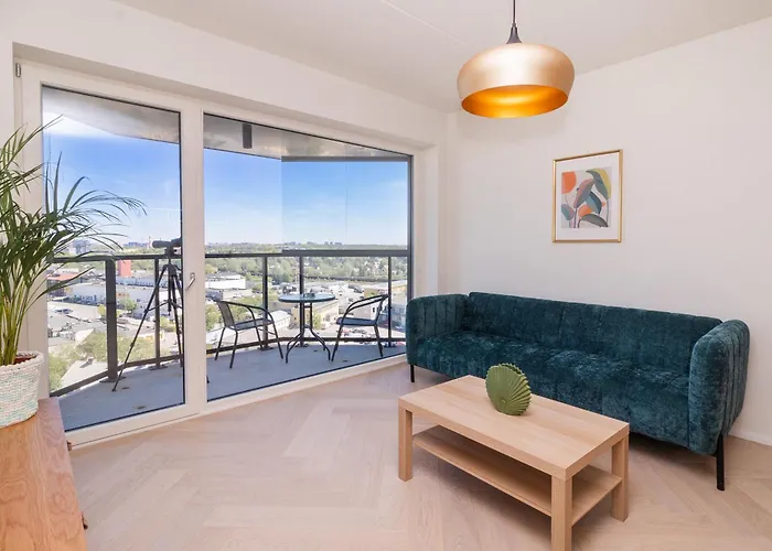 Revalia Vektor Fantastic View * Ταλίν