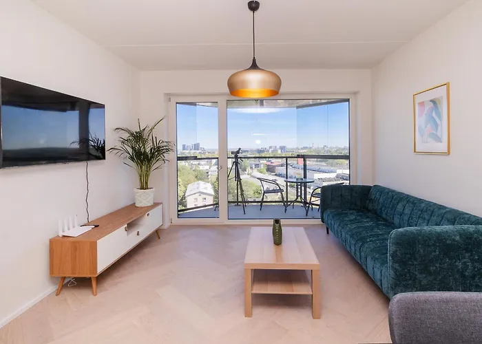 Revalia Vektor Fantastic View * 塔林