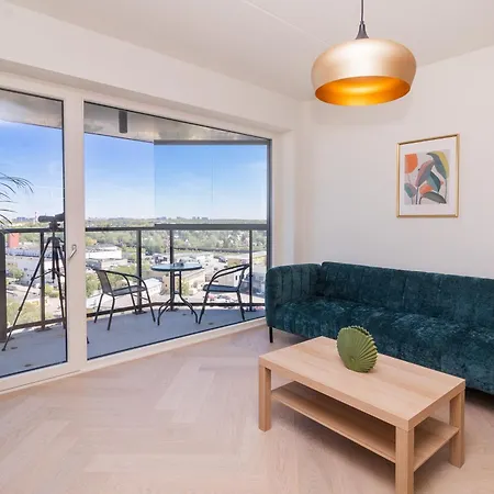 Revalia Vektor Fantastic View * Reval